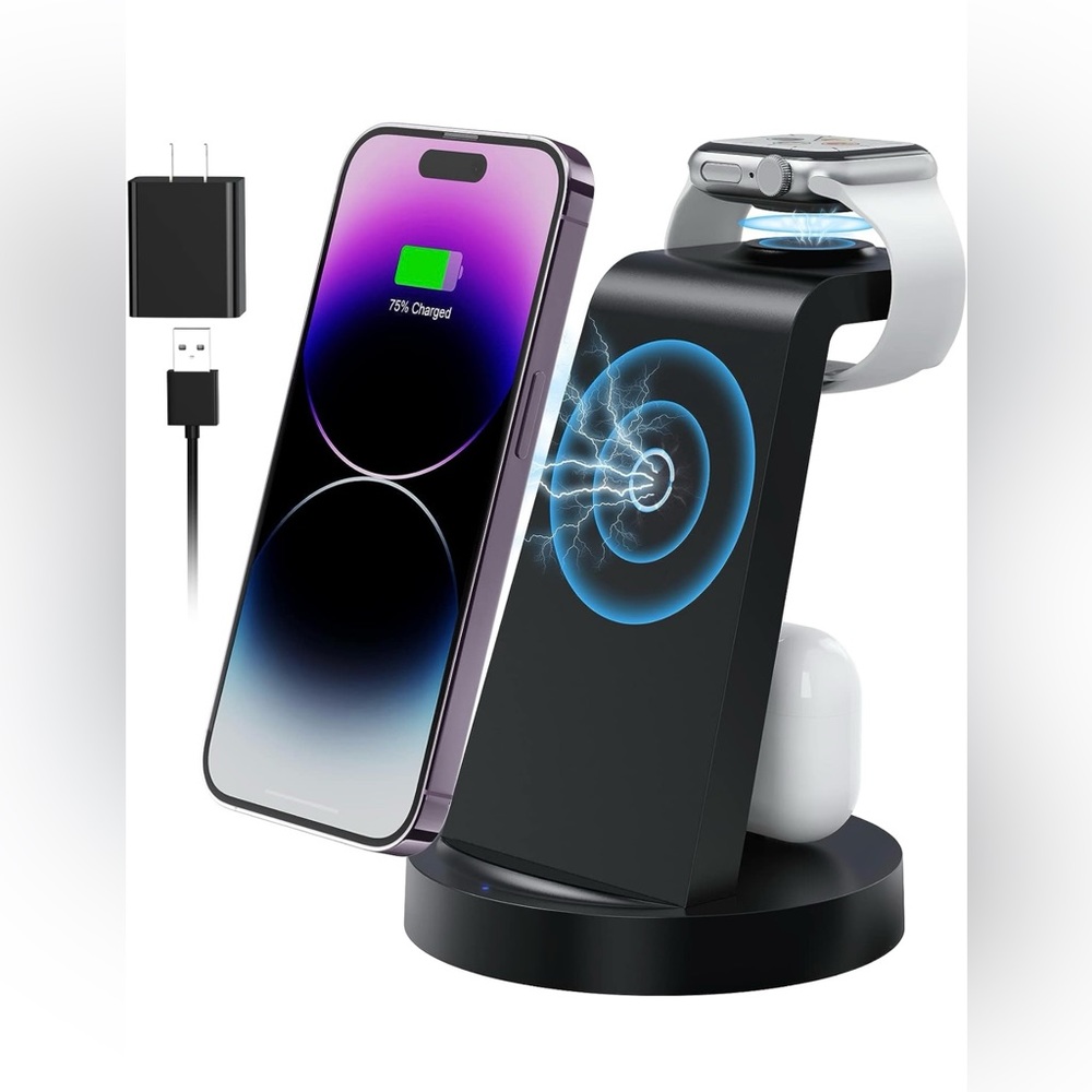 Wireless Charging Station, 3 in 1 Wireless Charger for iPhone NWT